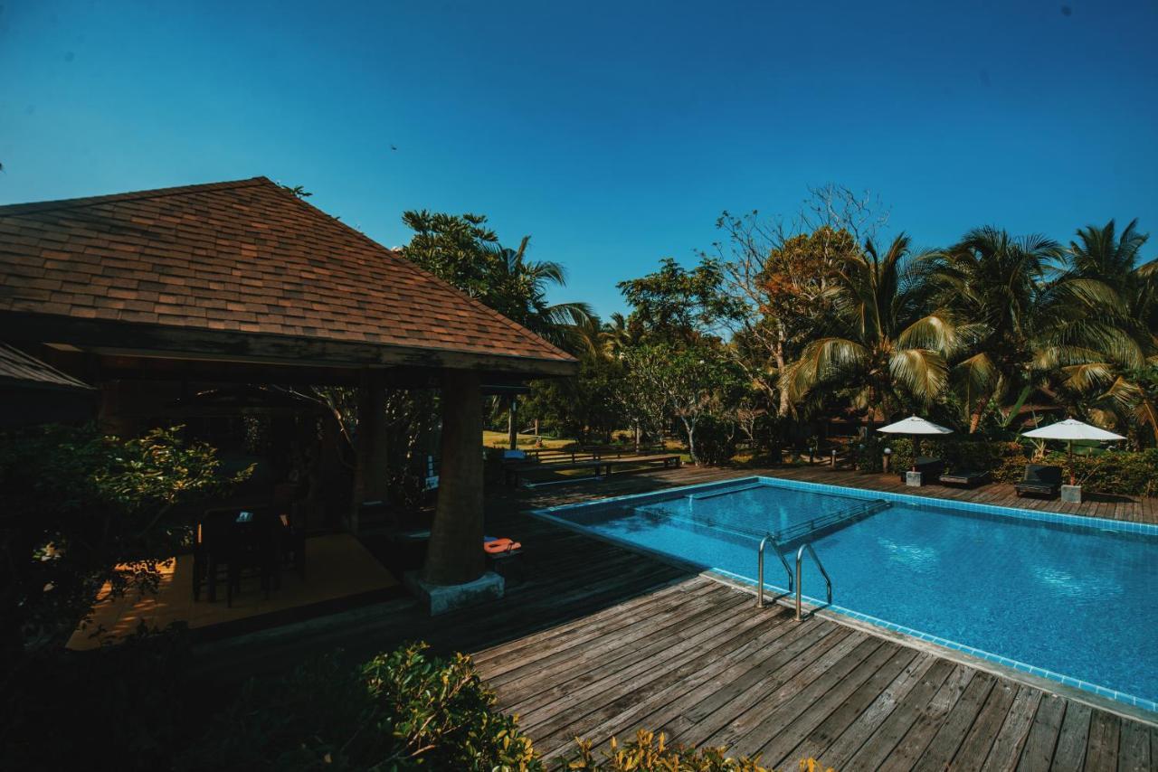 Nana Beach Hotel & Resort Pathiu Luaran gambar