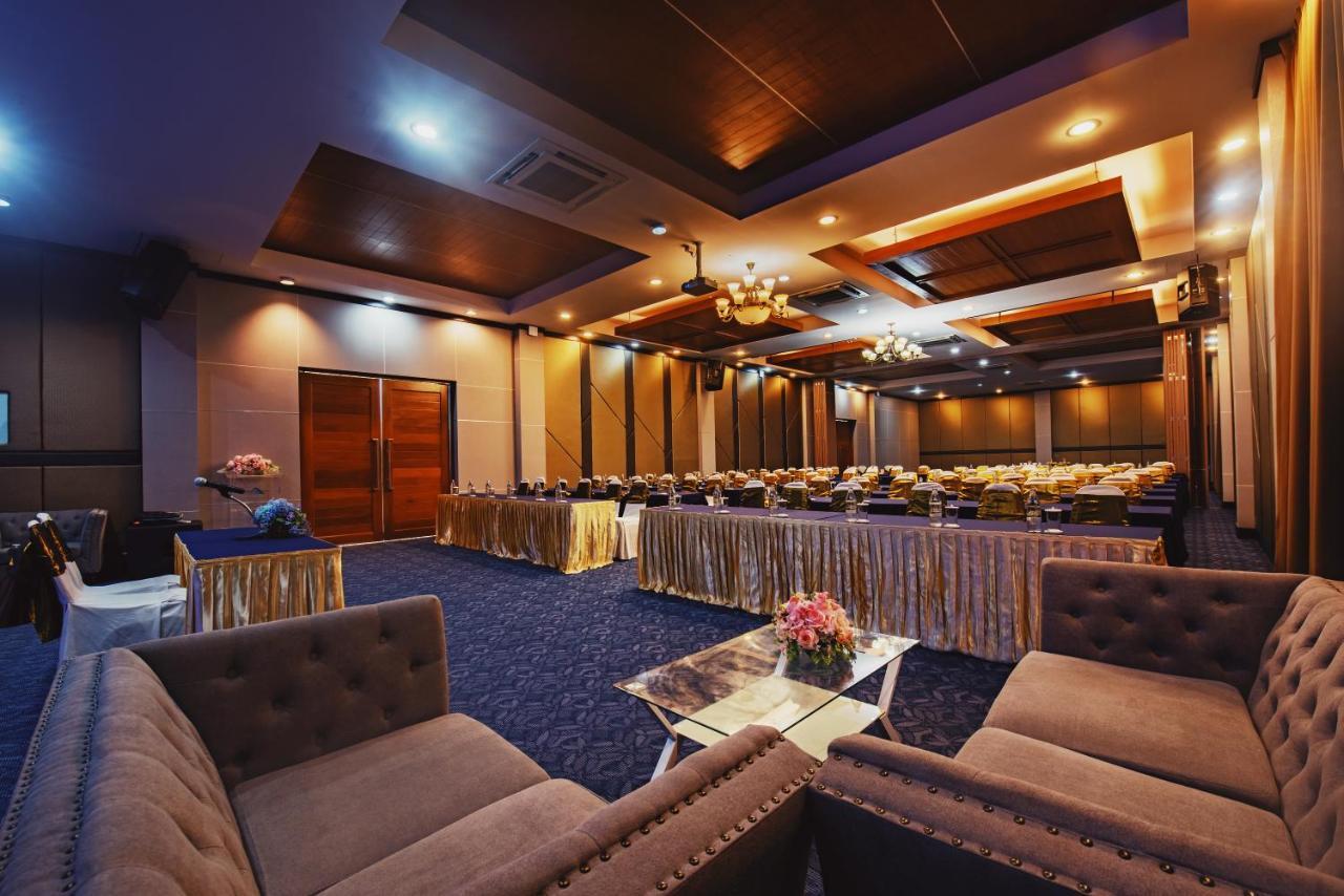 Nana Beach Hotel & Resort Pathiu Luaran gambar